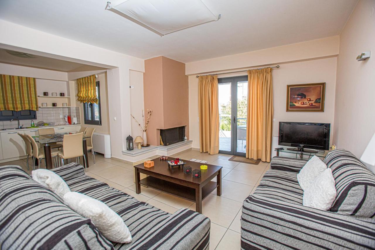 Raise Luxury Villas With A Great Sea View Of Astros Оріні Мелігоу Екстер'єр фото