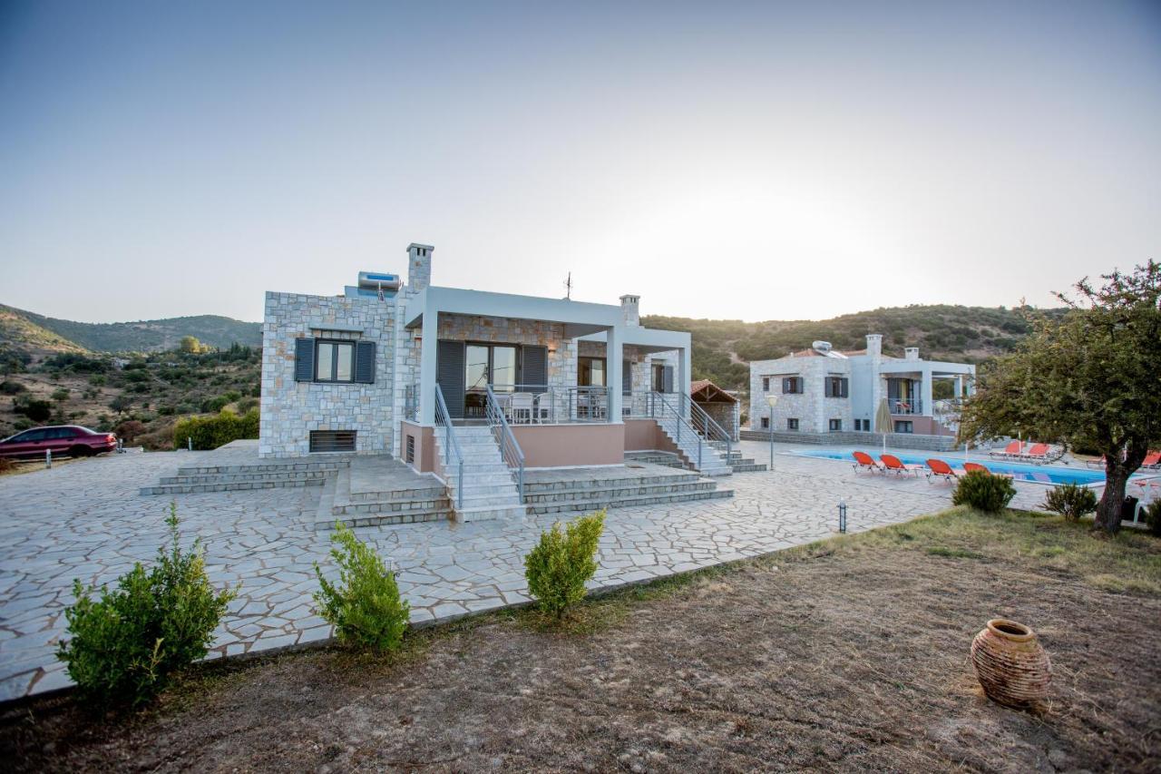 Raise Luxury Villas With A Great Sea View Of Astros Оріні Мелігоу Екстер'єр фото