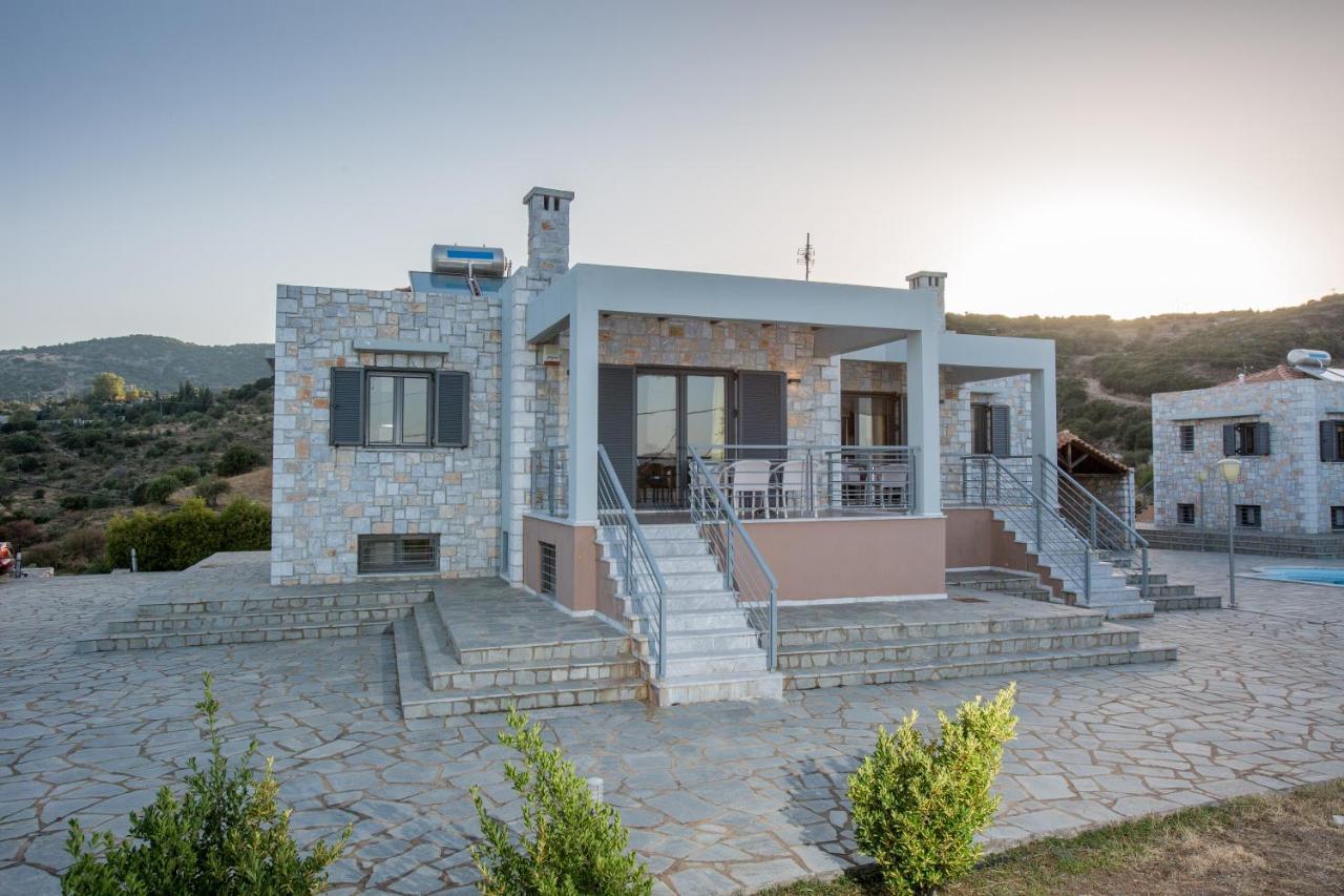 Raise Luxury Villas With A Great Sea View Of Astros Оріні Мелігоу Екстер'єр фото